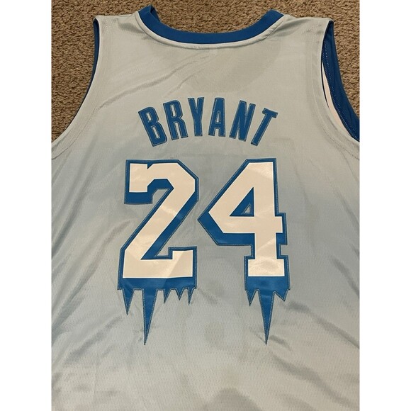 Kobe Bryant Legend 8 24 Light Blue Basketball Jersey, Size XL NBA - Picture 3 of 4